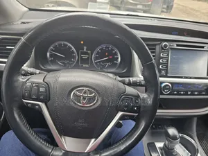 Toyota Highlander Limited V6 4x4 (3.5L 6cyl 6A) 2016 Silver