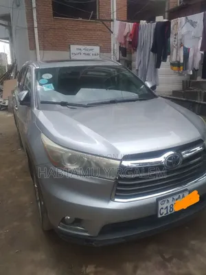 Toyota Highlander Limited V6 4x4 (3.5L 6cyl 6A) 2016 Silver