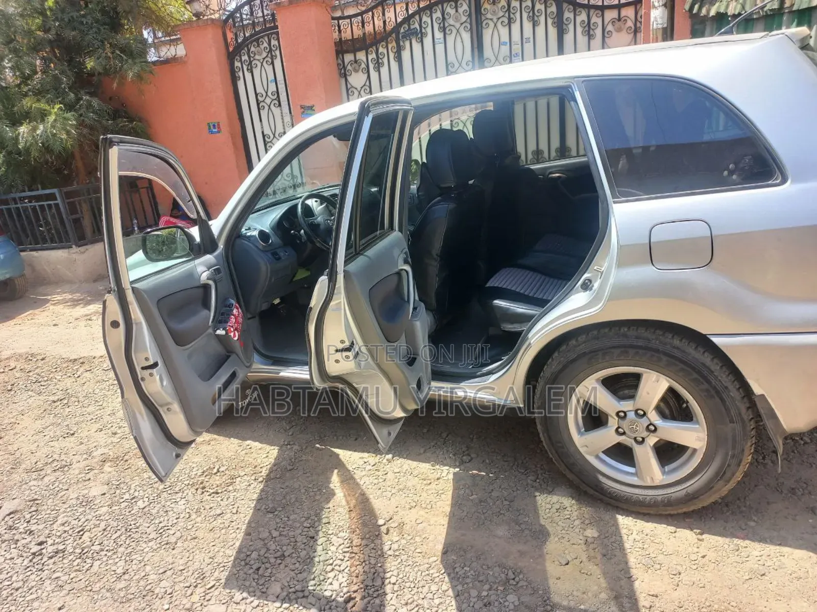 Toyota RAV4 2001 Silver