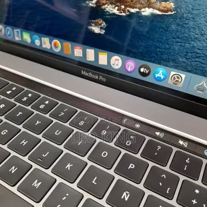 Laptop Apple MacBook Pro 2019 16GB AMD SSD 512GB