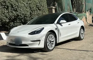 Tesla Model 3 2023 White