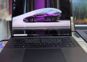 New Laptop Dell 16GB Intel Core I7 SSD 512GB