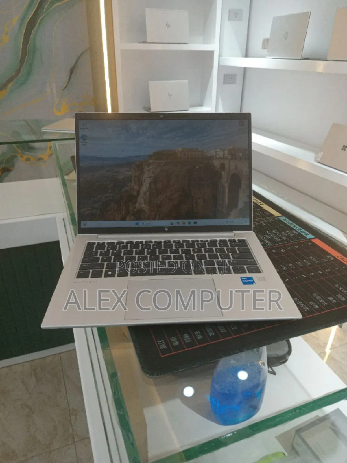 New Laptop HP EliteBook 840 G10 16GB Intel Core I5 SSD 512GB