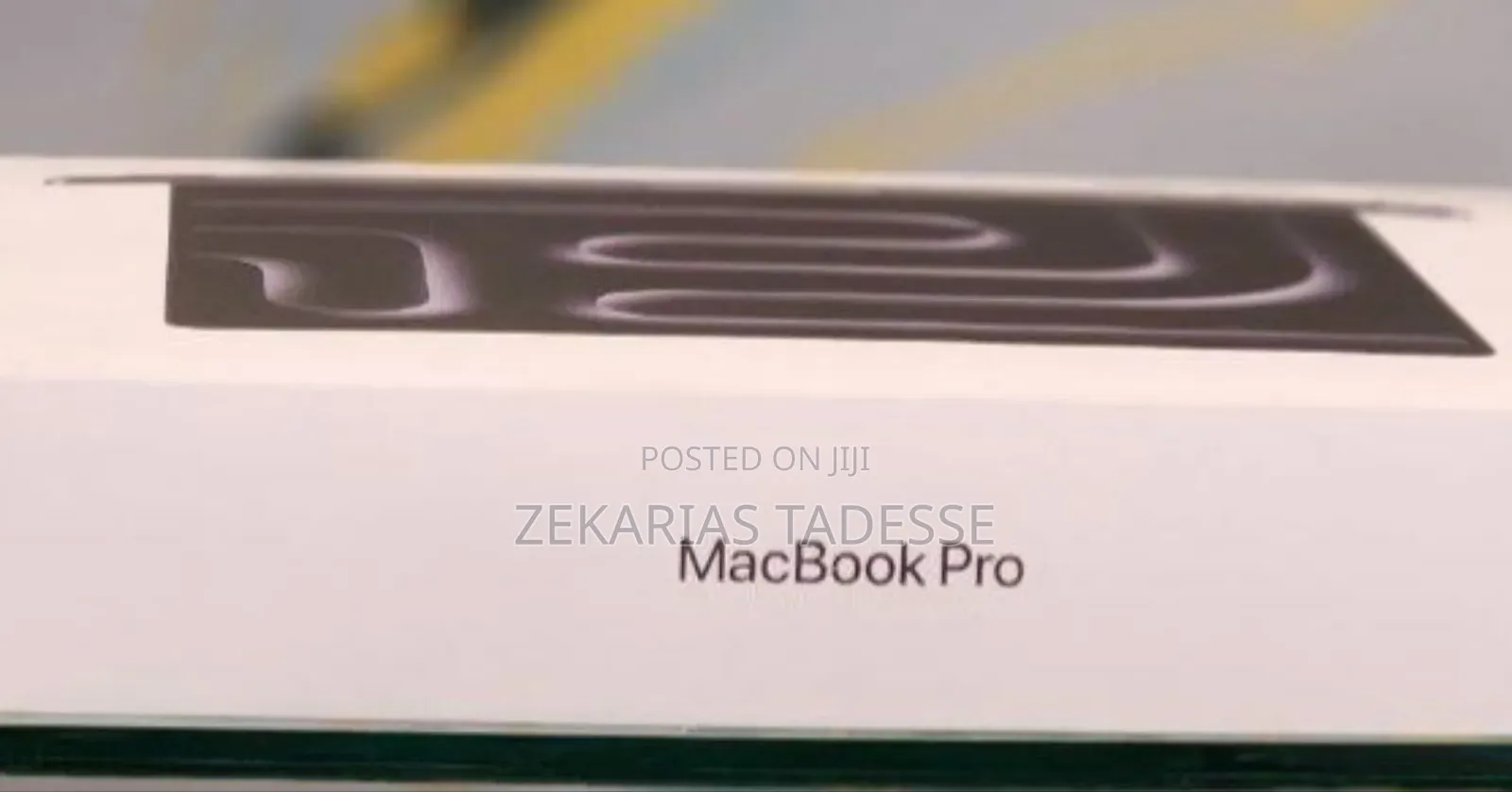 New Laptop Apple Macbook Pro 2025 M5 14-Inch 16GB Apple M5 SSD 1T