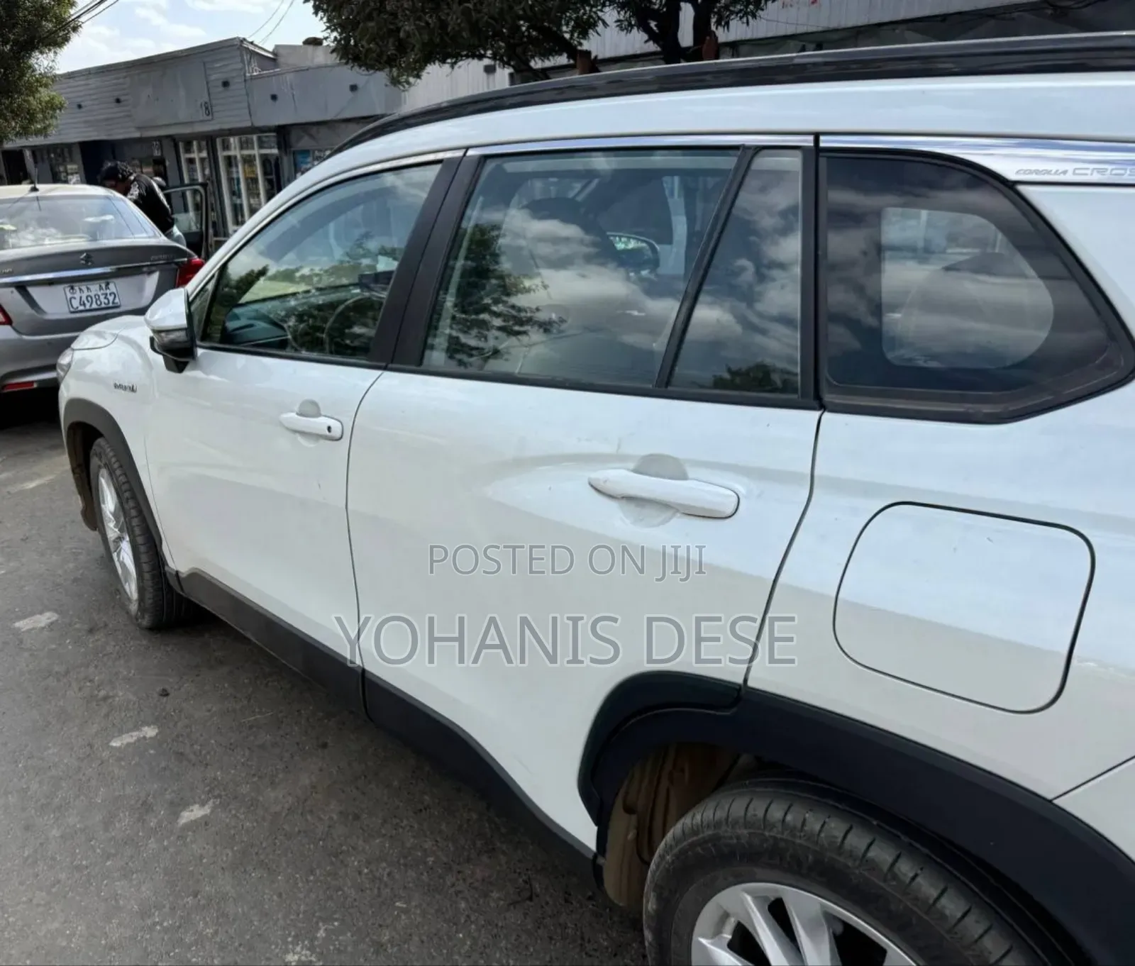 Toyota Corolla Cross Hybrid 2023 White