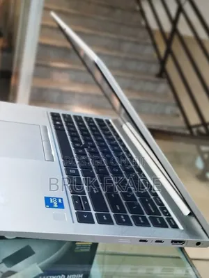 New Laptop HP EliteBook 840 G8 16GB Intel Core I5 SSD 512GB