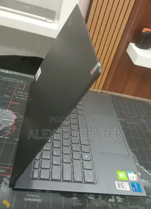New Laptop Lenovo 16GB Intel Core I7 SSD 512GB