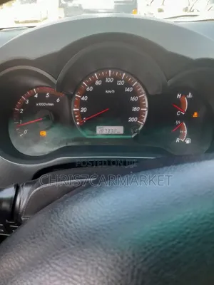 Toyota Hilux 3.0 D-4D 4x4 2013 Silver