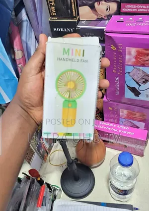 የእጅ ፋን Mini Handheld Fan. These Portable Fans Rechargeable via Usb