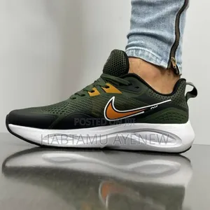 ናይክ ኤር ዙም (አይናማው) Nike Air Zoom Max Original