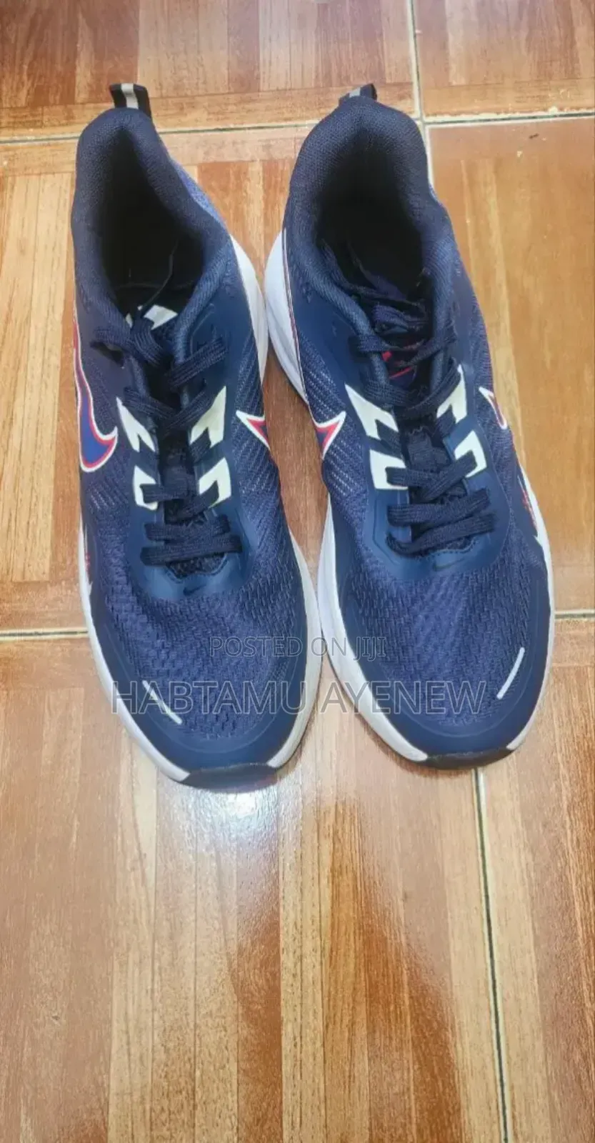 ናይክ ኤር ዙም (አይናማው) Nike Air Zoom Max Original