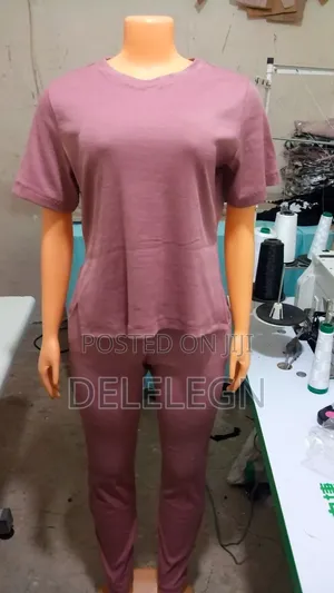 Under Nee Dress With Coat