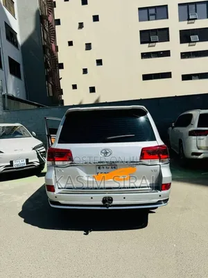 Toyota Land Cruiser 76 Series 2010 Silver