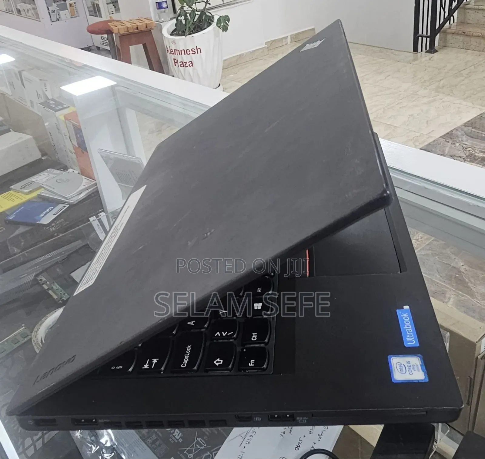 New Laptop Lenovo ThinkPad Yoga 8GB Intel Core I5 HDD 500GB