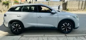 New BYD Seal DM-i 2025 White