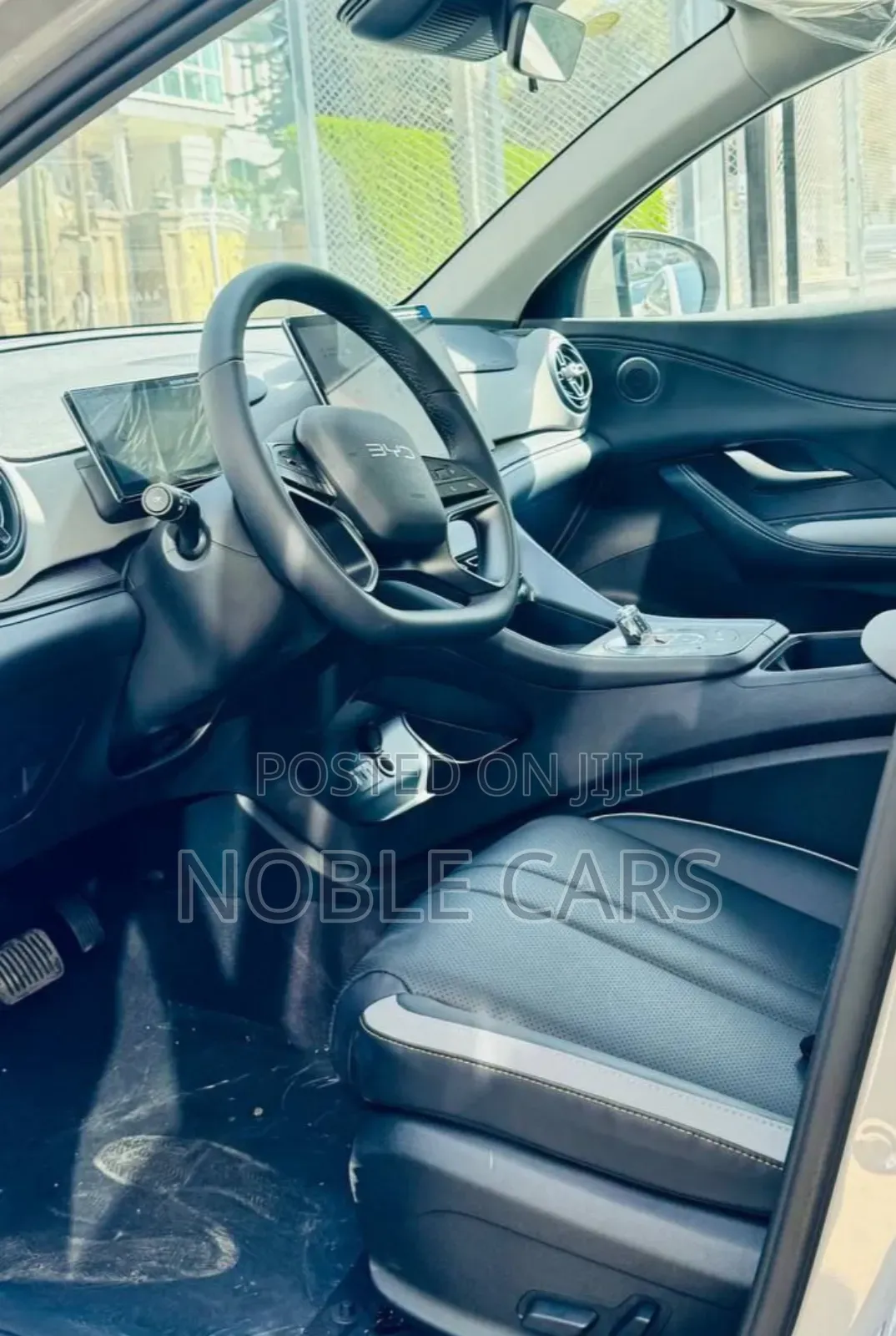 New BYD Seal DM-i 2025 White