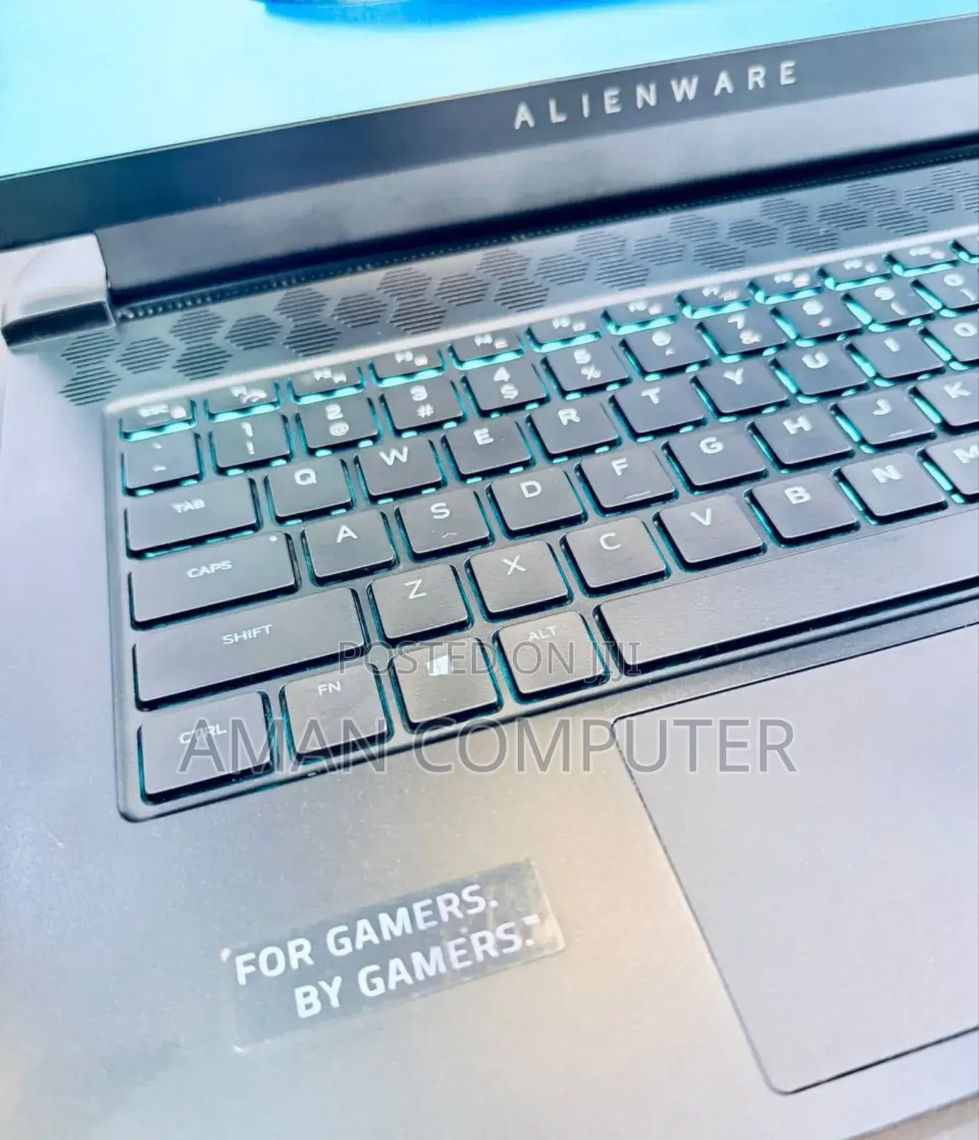 New Laptop Alienware M15 R3 24GB AMD Ryzen 9 SSD 1T