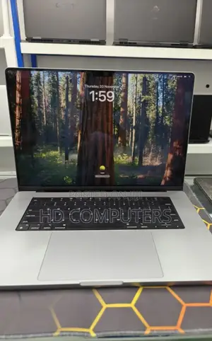 New Laptop Apple MacBook Pro M1 16GB Apple M1 Pro SSD 512GB