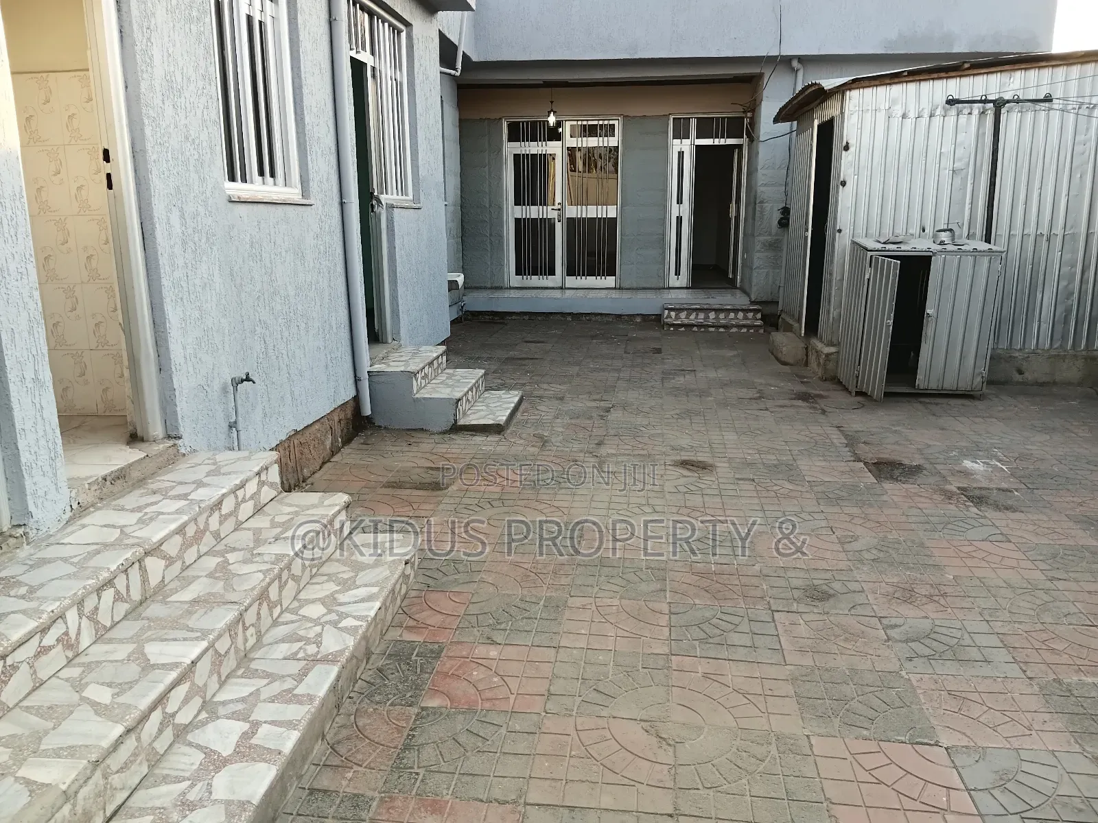 4bdrm House in Nasswe Real State, Nifas Silk-Lafto for rent