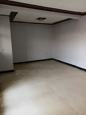 4bdrm House in Nasswe Real State, Nifas Silk-Lafto for rent