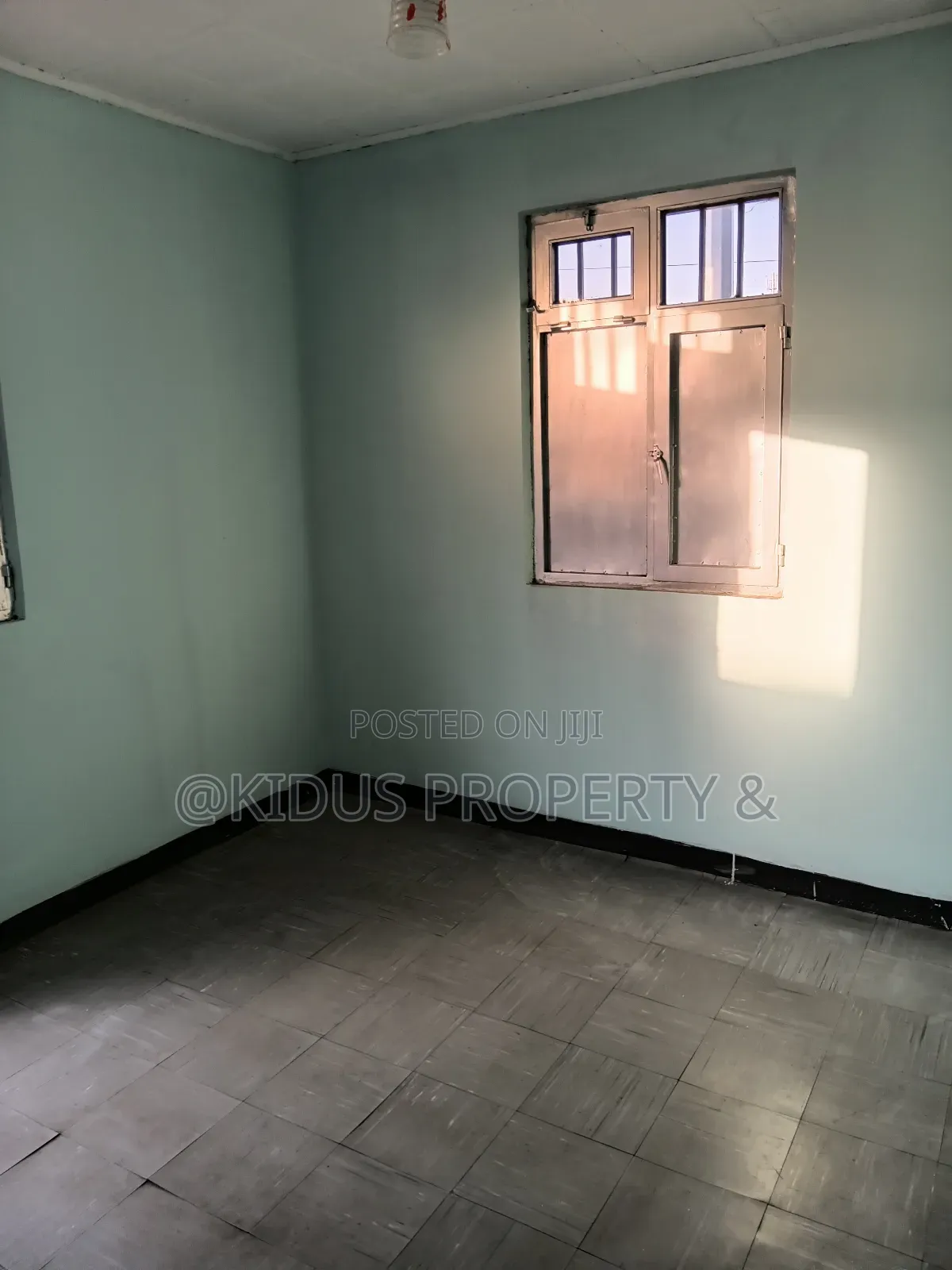 4bdrm House in Nasswe Real State, Nifas Silk-Lafto for rent