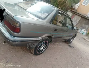 Toyota Corolla 1991 Gray