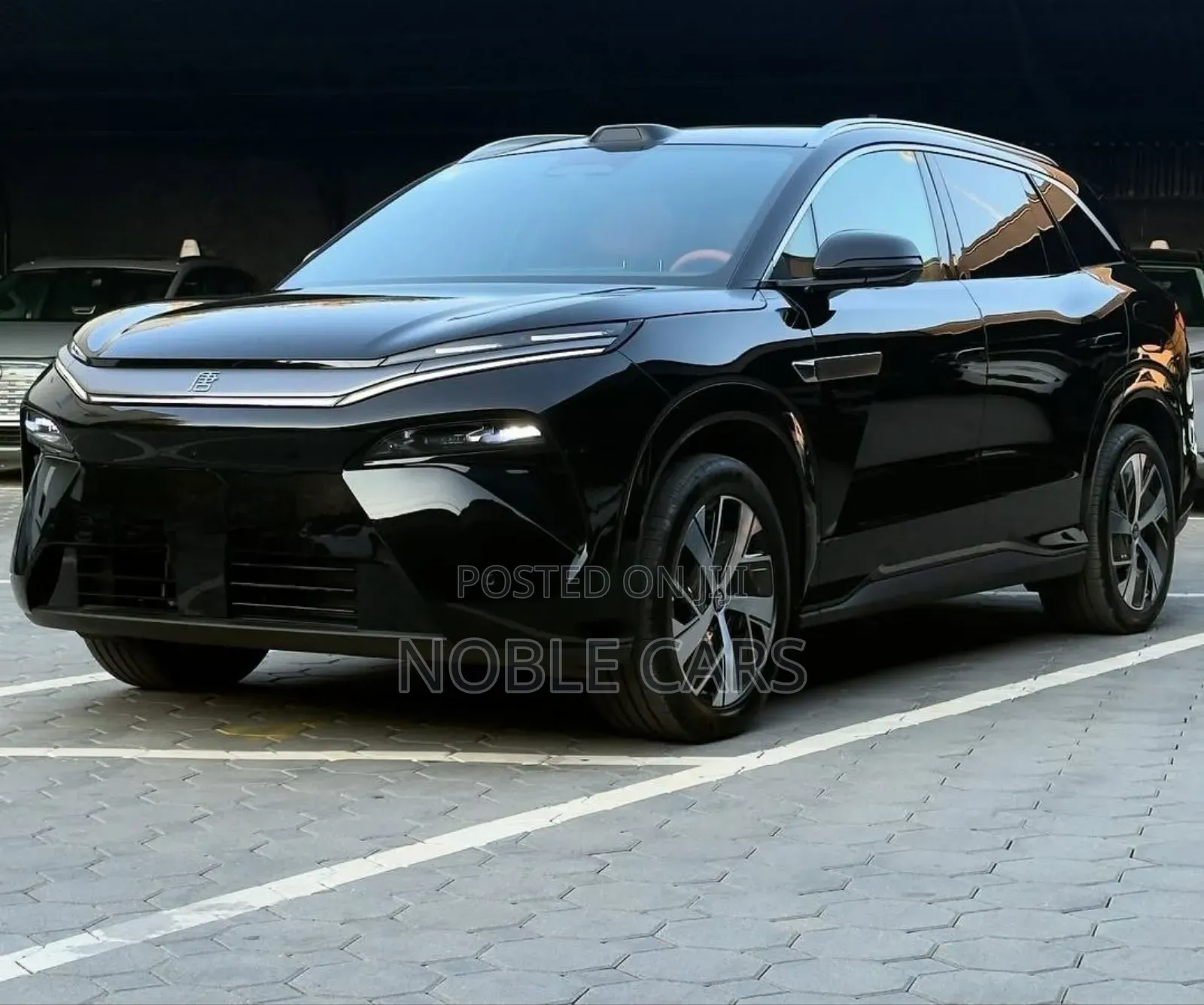 New BYD Tang DM-i 2025 Matt Black