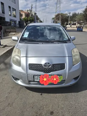 Toyota Yaris 1.0 Eco 2007 Silver