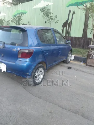 Toyota Vitz 1.0 FWD 3dr 2001 Blue