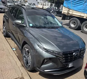 Hyundai Tucson 2022 Gray