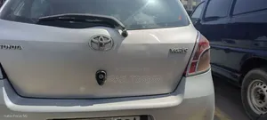 Toyota Yaris 1.0 VVT-i 2008 Silver