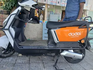 New Ducati V4 S Sport 2024 Orange