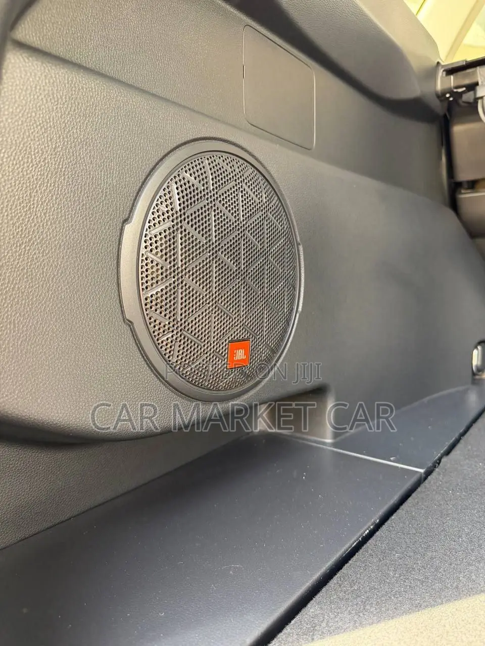 Toyota RAV4 Limited AWD 2023 Green