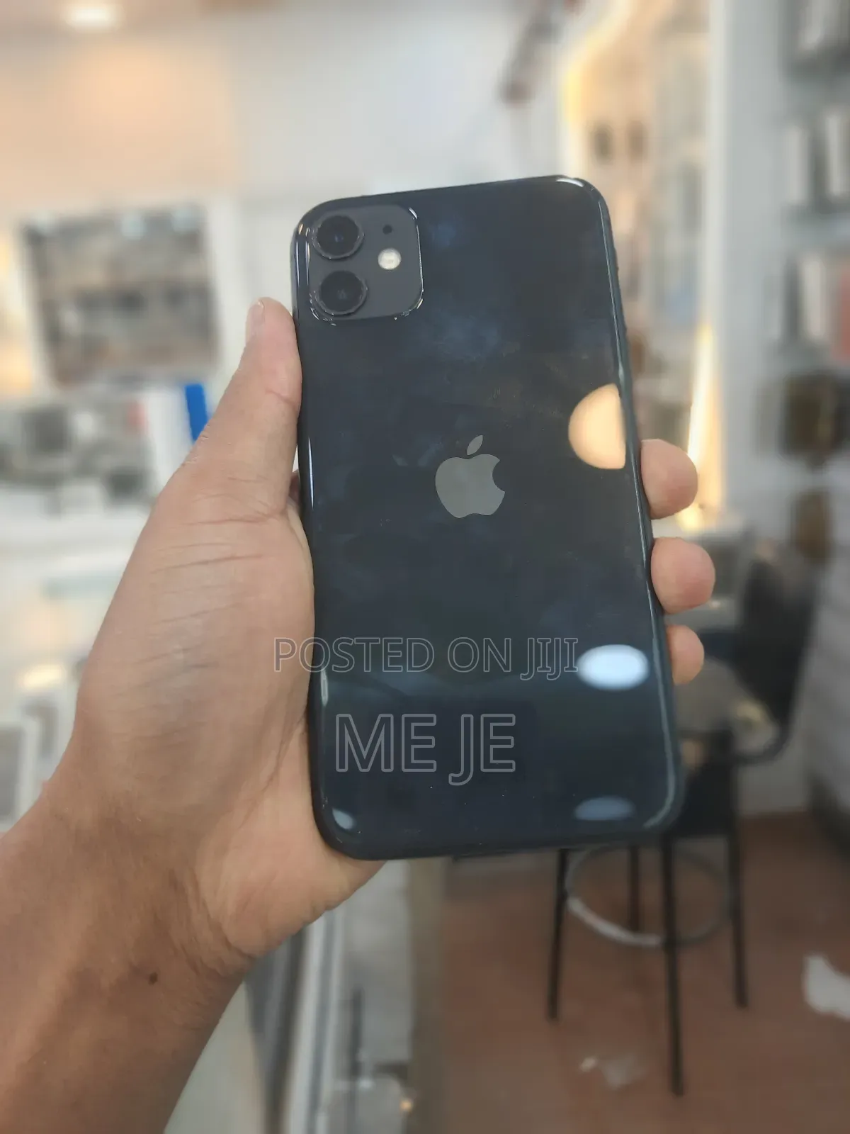 Apple iPhone 11 64 GB