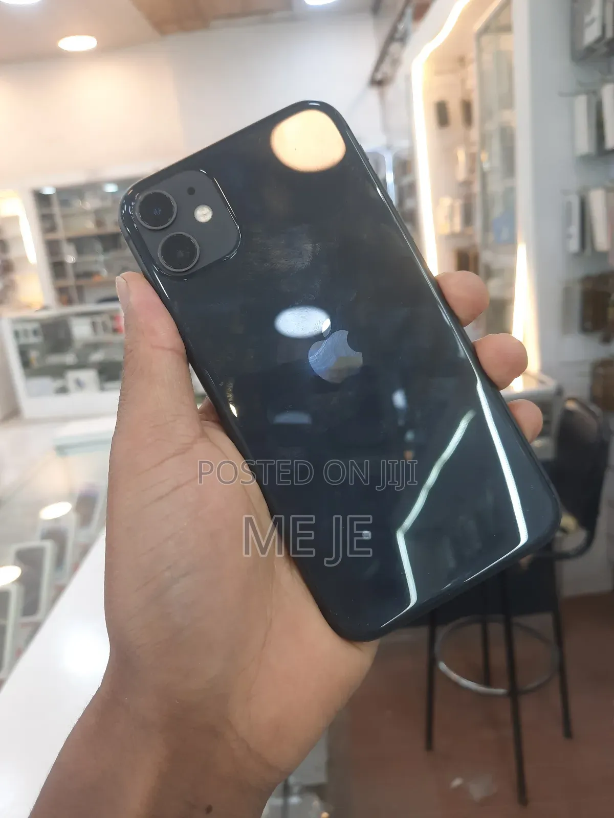 Apple iPhone 11 64 GB