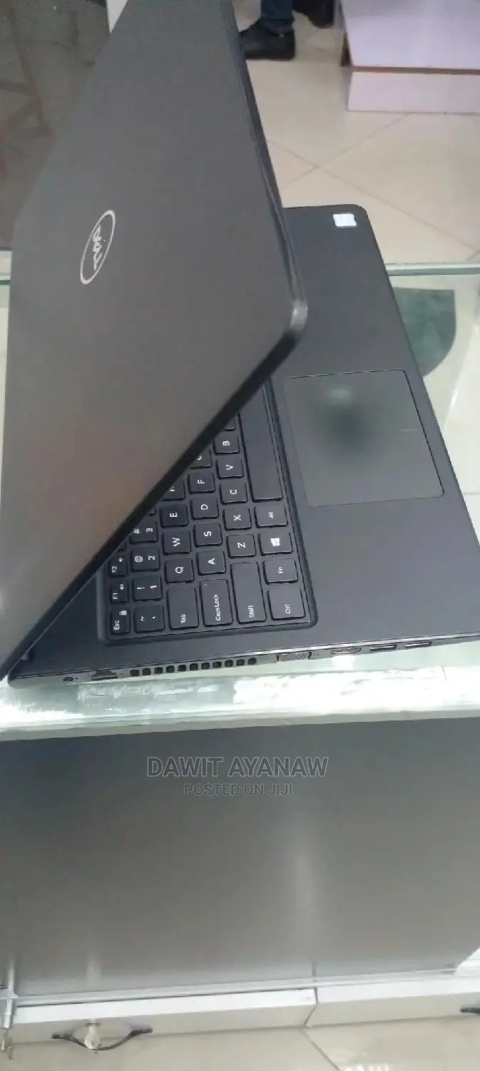 New Laptop Dell Inspiron 11 3000 4GB Intel Core I5 HDD 1T