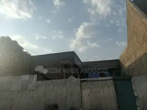 6bdrm House in Dukam, East Shewa for sale