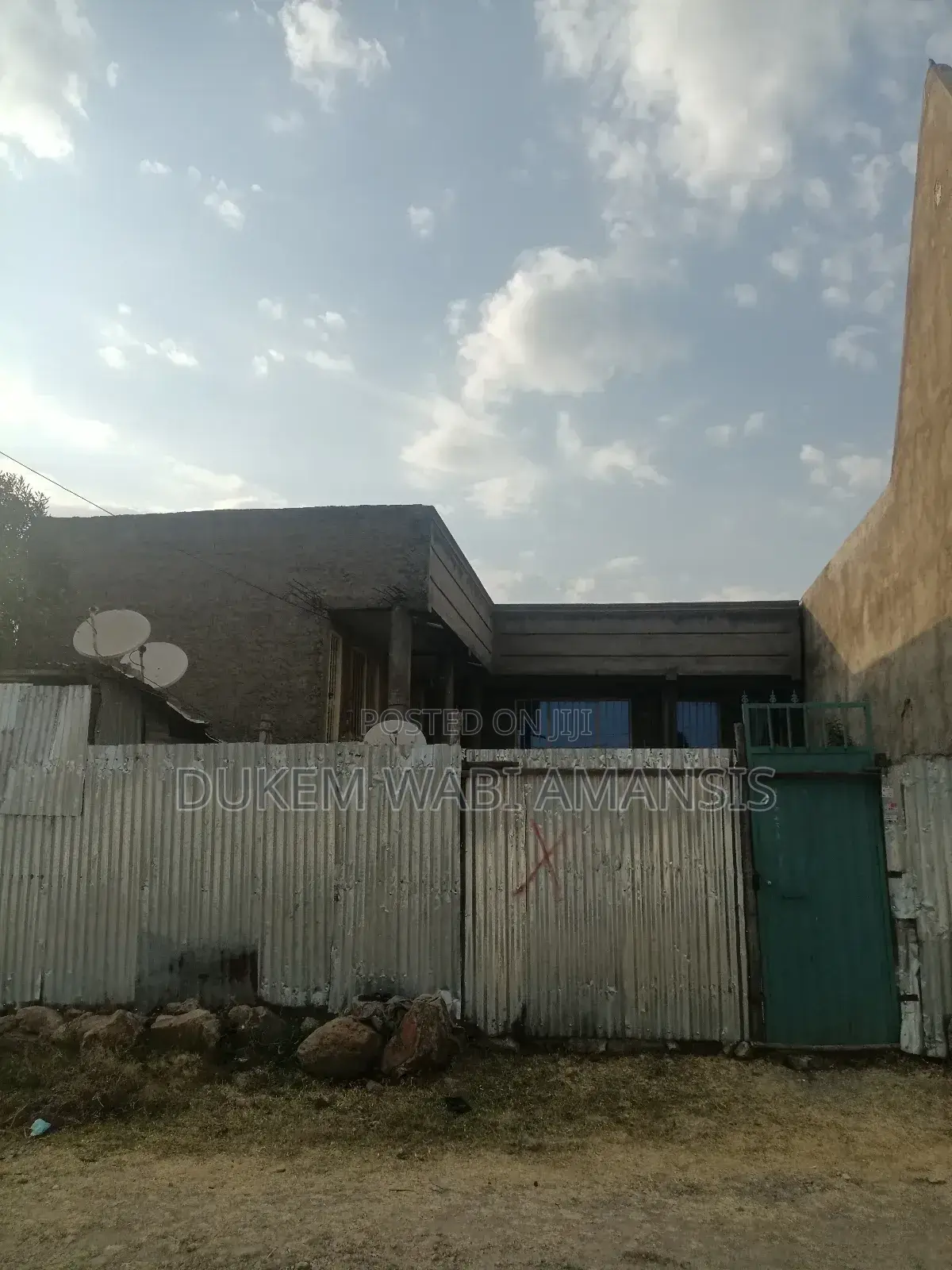 6bdrm House in Dukam, East Shewa for sale