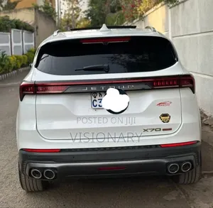 Jetour X70 Plus 2022 White