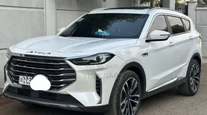 Jetour X70 Plus 2022 White