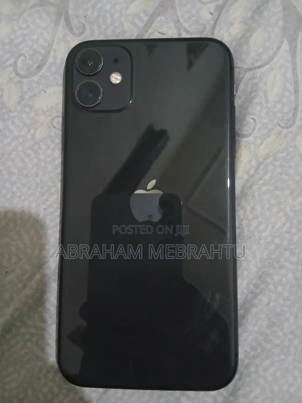 Apple iPhone 11 64 GB Black