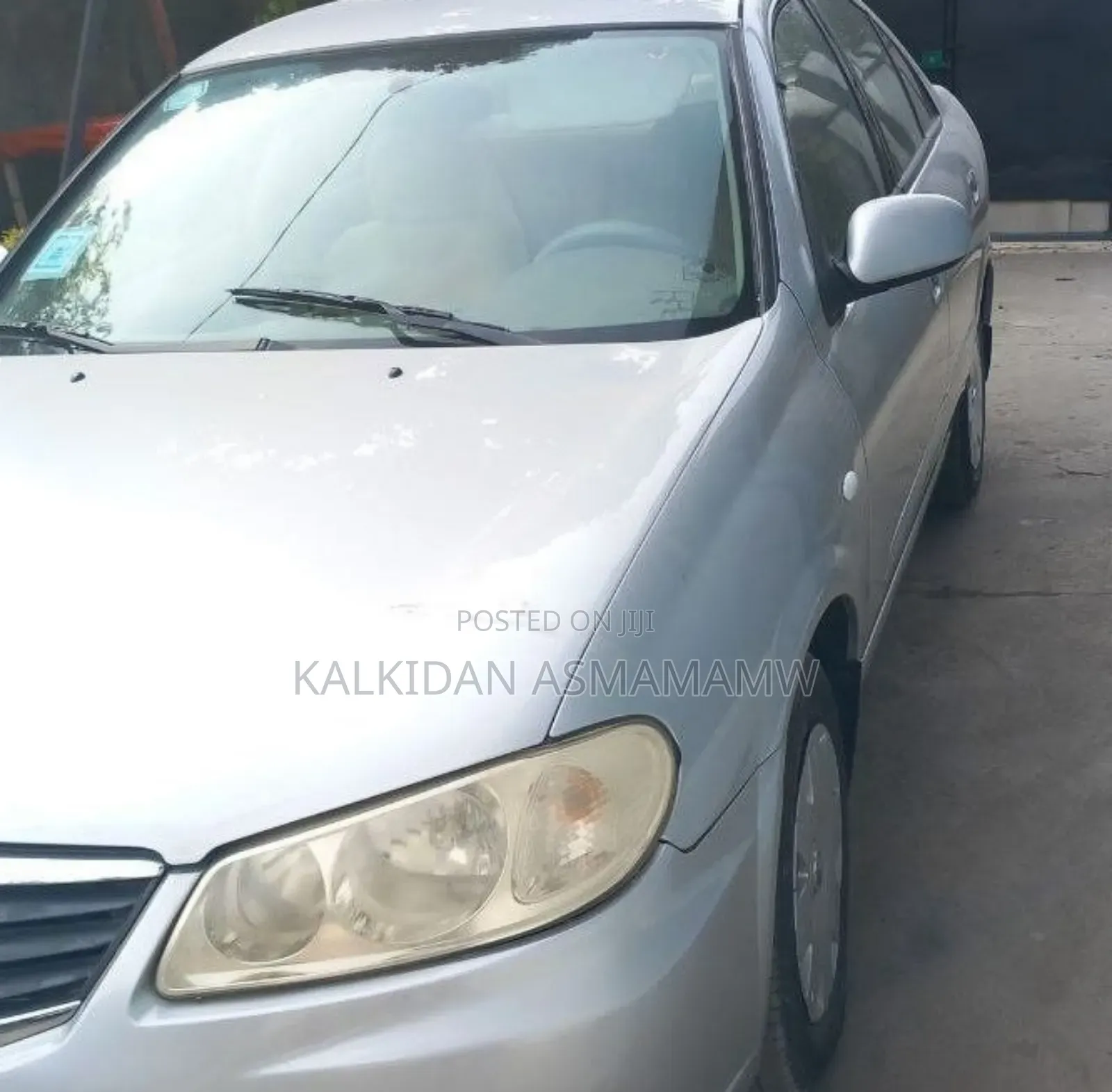 Nissan Sunny 2011 White