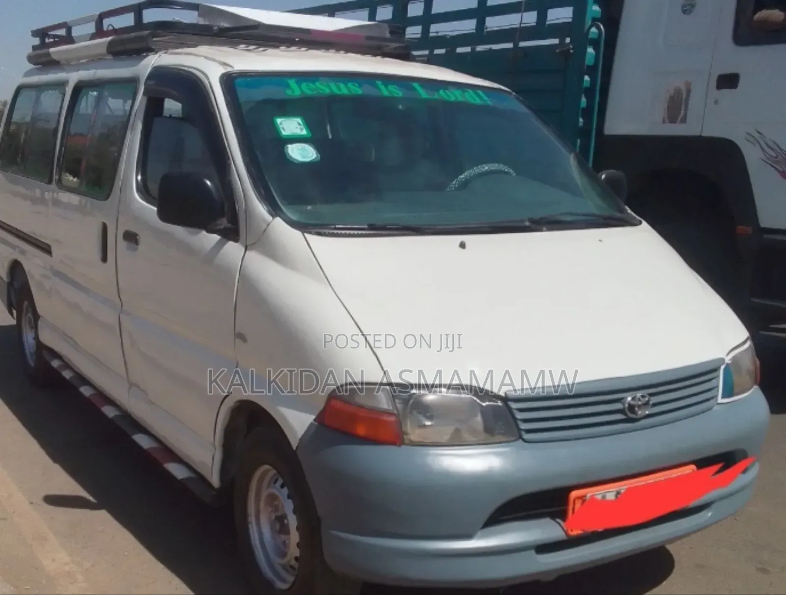Toyota HiAce 2003 White