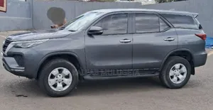 Toyota Fortuner 2.8 D RWD 2022 Black