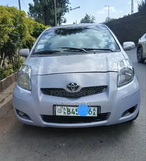 Toyota Yaris 2008 White