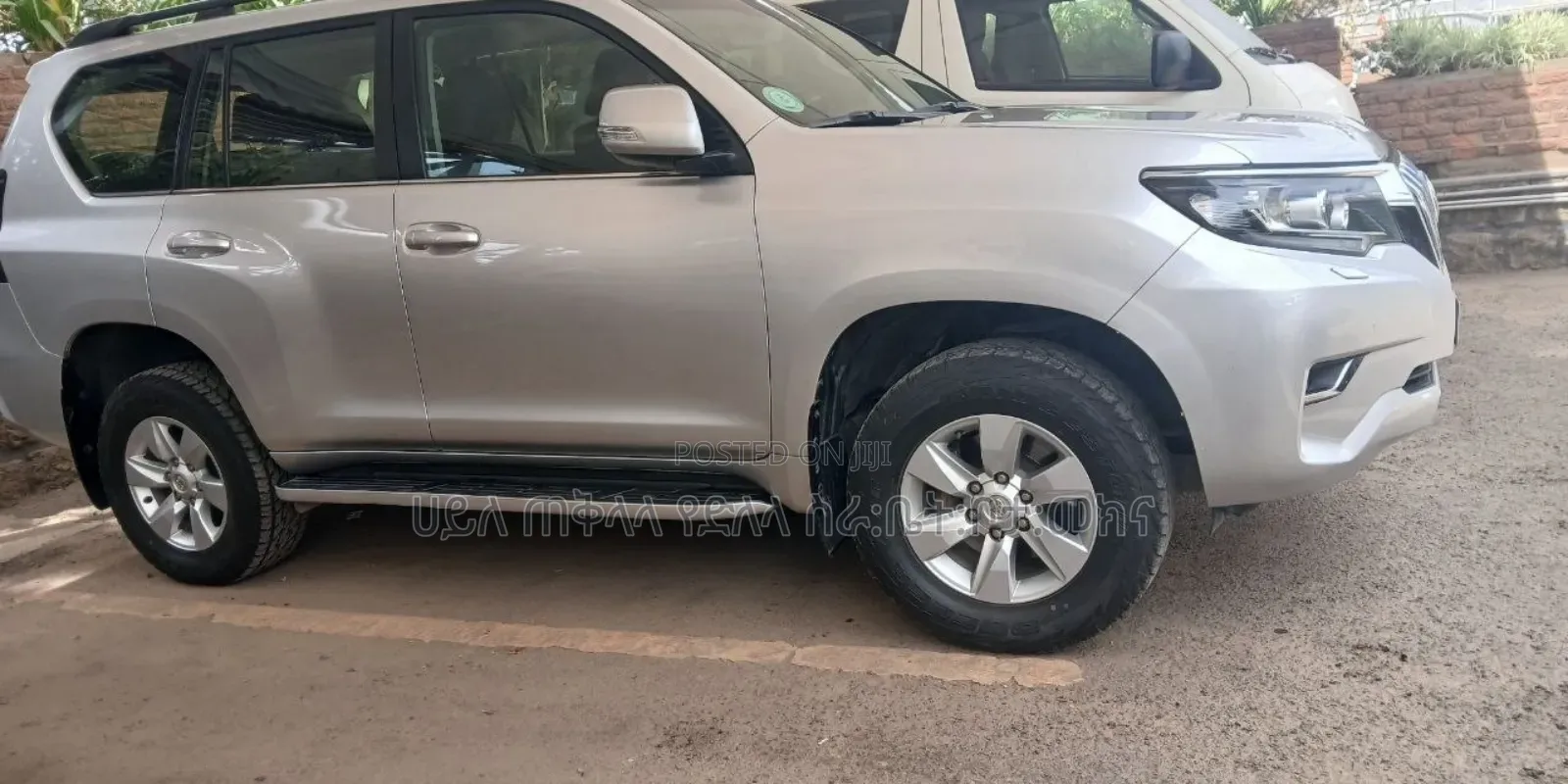 Toyota Land Cruiser Prado 2019 Silver