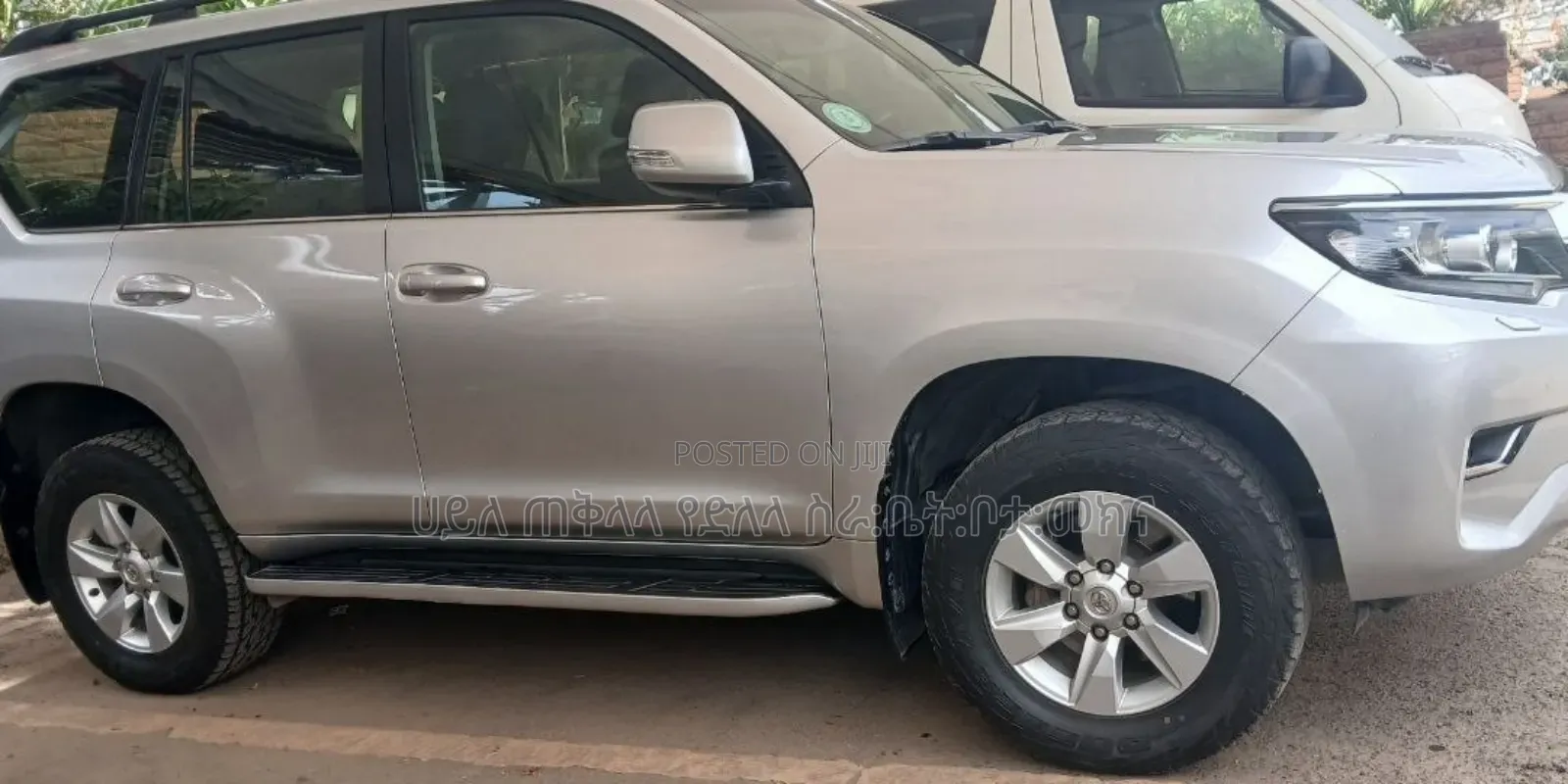Toyota Land Cruiser Prado 2019 Silver