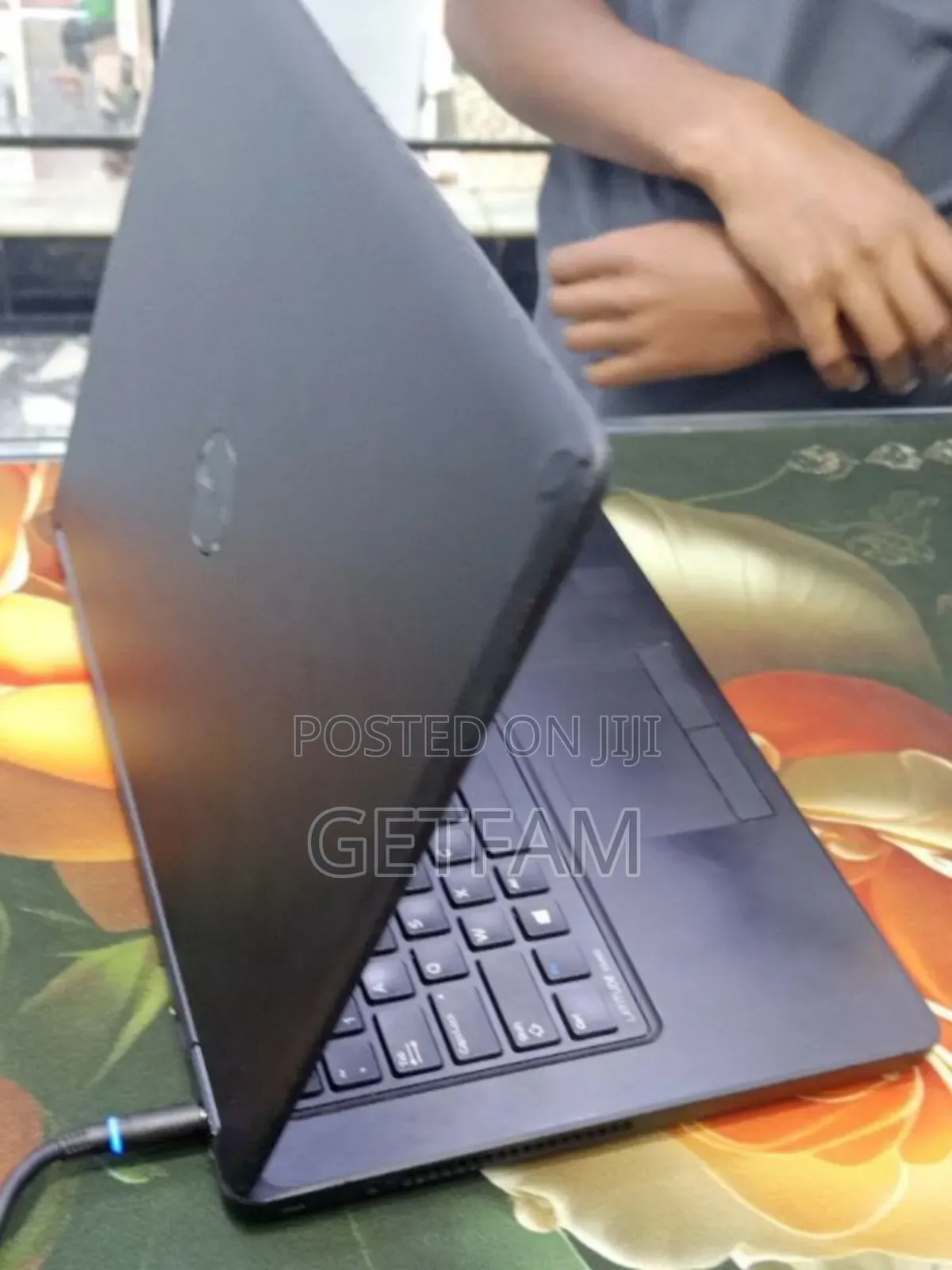 New Laptop Dell Latitude 5310 8GB Intel Core I5 SSD 256GB