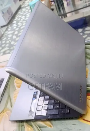 New Laptop Toshiba Satellite C55 8GB Intel Core I7 HDD 1T