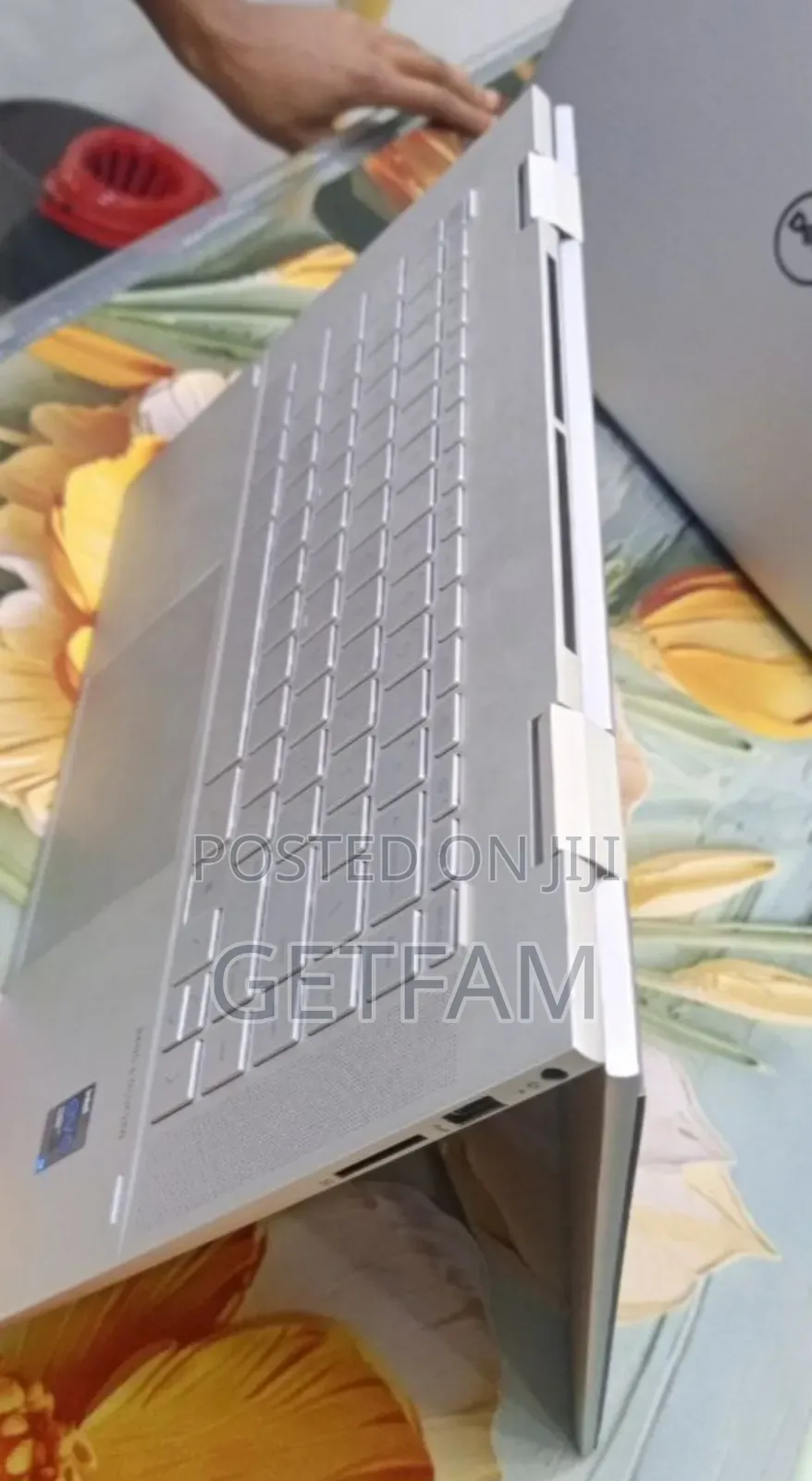 New Laptop HP Envy X360 8GB Intel Core I7 SSD 512GB